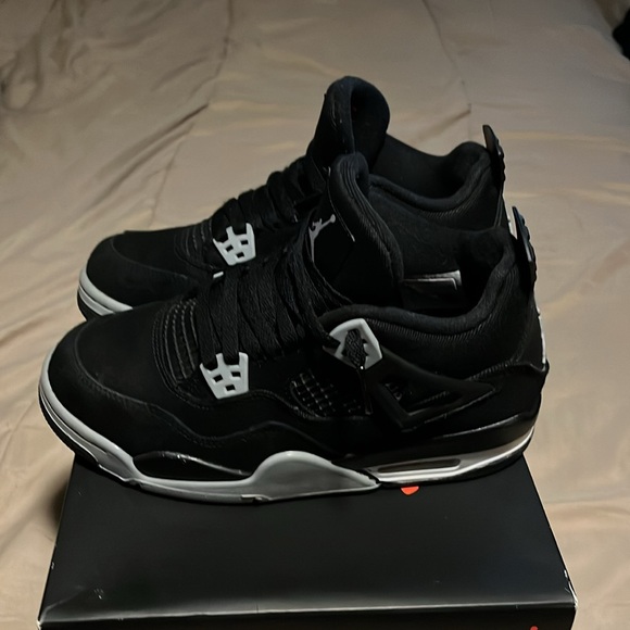 Jordan Air Retro - Picture 4 of 10